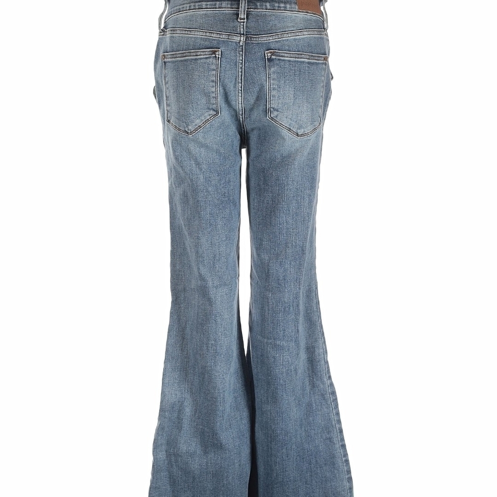 Judy Blue Classic Denim Flare Jeans - Picture 2 of 3